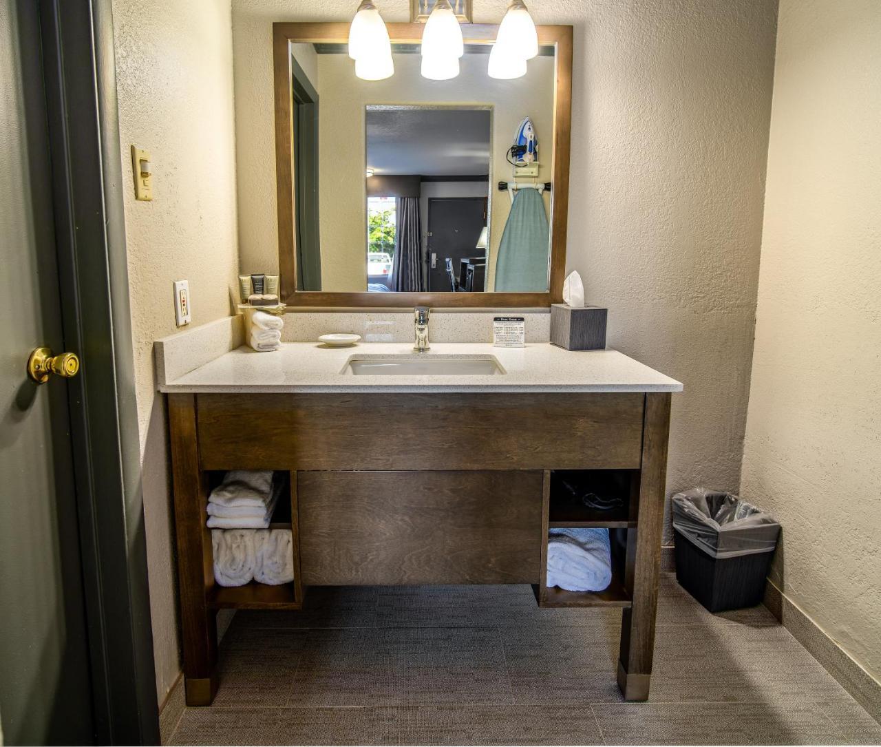 Willow Tree Inn Los Angeles- Near Stub Hub Center Compton Kültér fotó